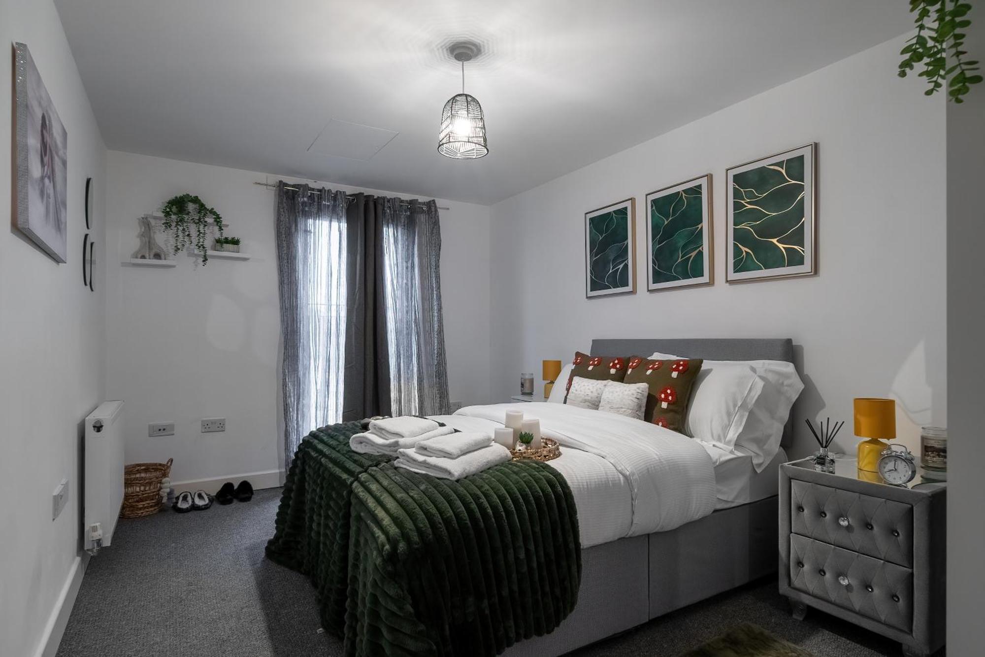 One And Two Bed Apartments Slough Near Heathrow 콘부룩 외부 사진