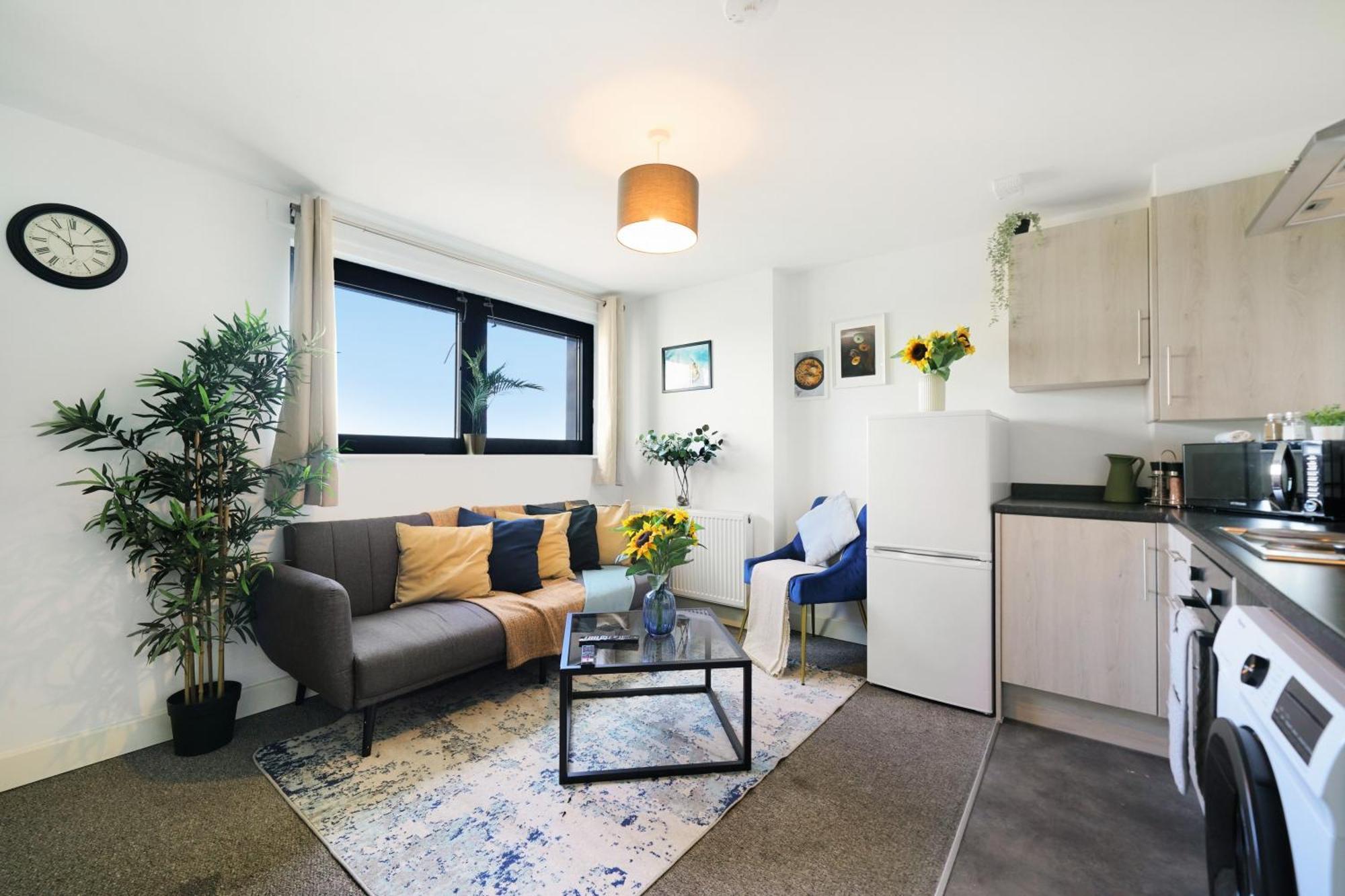 One And Two Bed Apartments Slough Near Heathrow 콘부룩 외부 사진