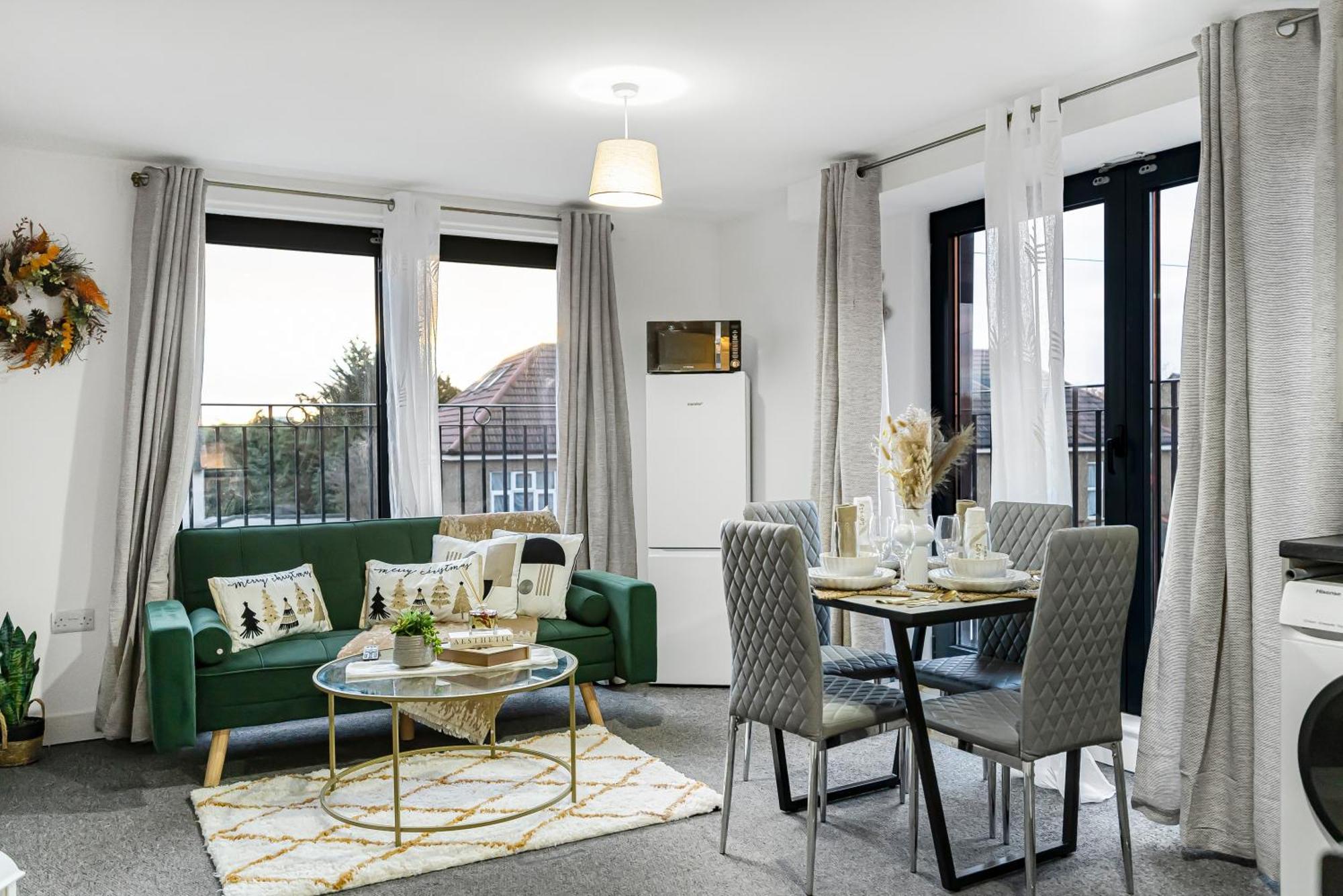 One And Two Bed Apartments Slough Near Heathrow 콘부룩 외부 사진